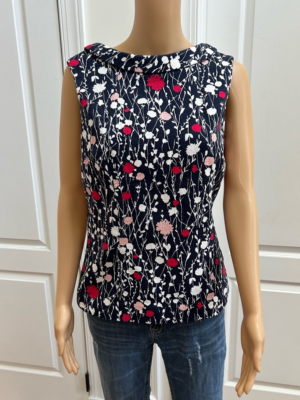 Boden Navy Floral Sleeveless Tank Top with Pink & Red Accents